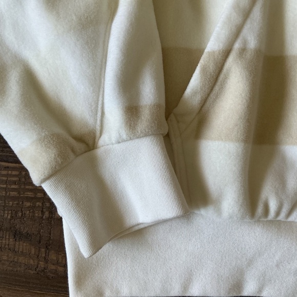 Vans Cream and Tan Patterned Hoodie - Picture 4 of 8